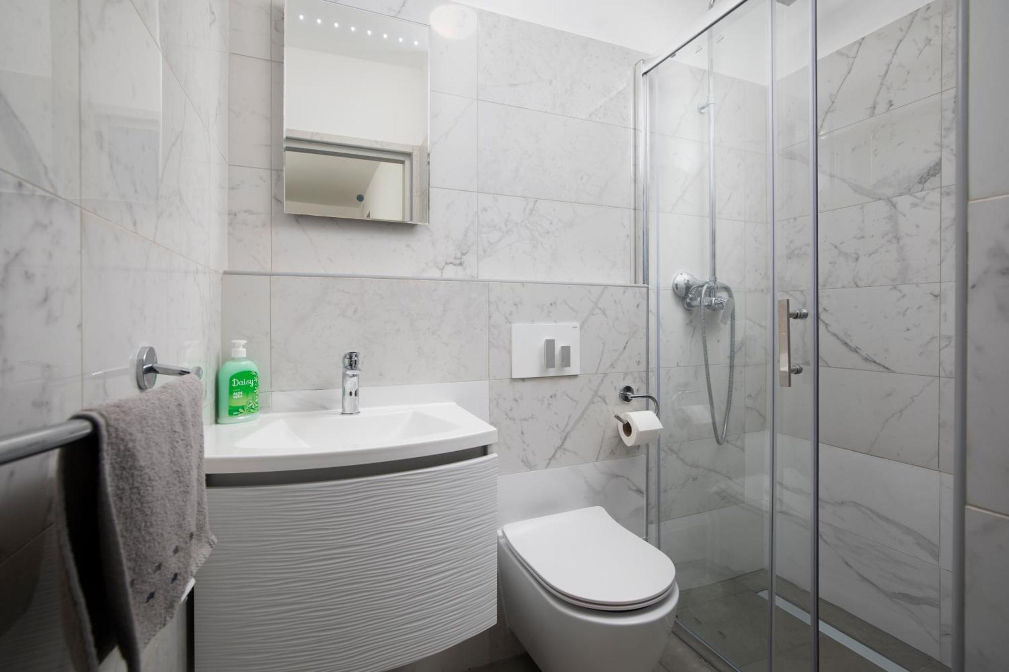Villa Andrija Family Dream With Heated Pool At The Sea With Beautiful Garden, Outside Cinema And Kids Playground Fažana Εξωτερικό φωτογραφία