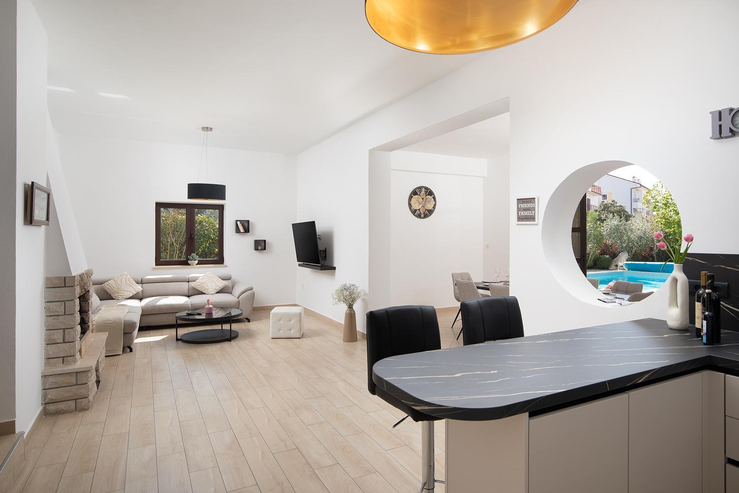 Villa Andrija Family Dream With Heated Pool At The Sea With Beautiful Garden, Outside Cinema And Kids Playground Fažana Εξωτερικό φωτογραφία