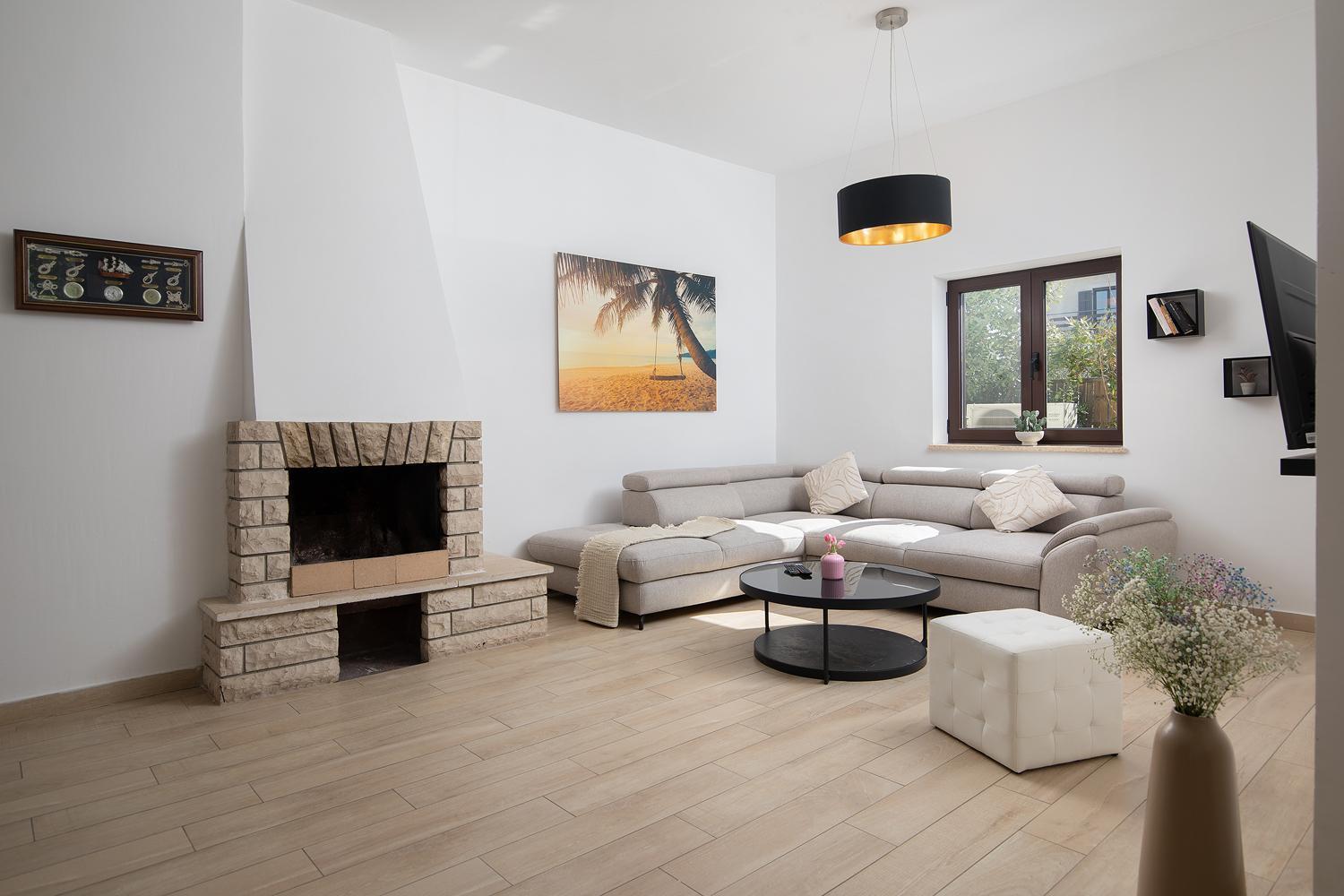 Villa Andrija Family Dream With Heated Pool At The Sea With Beautiful Garden, Outside Cinema And Kids Playground Fažana Εξωτερικό φωτογραφία